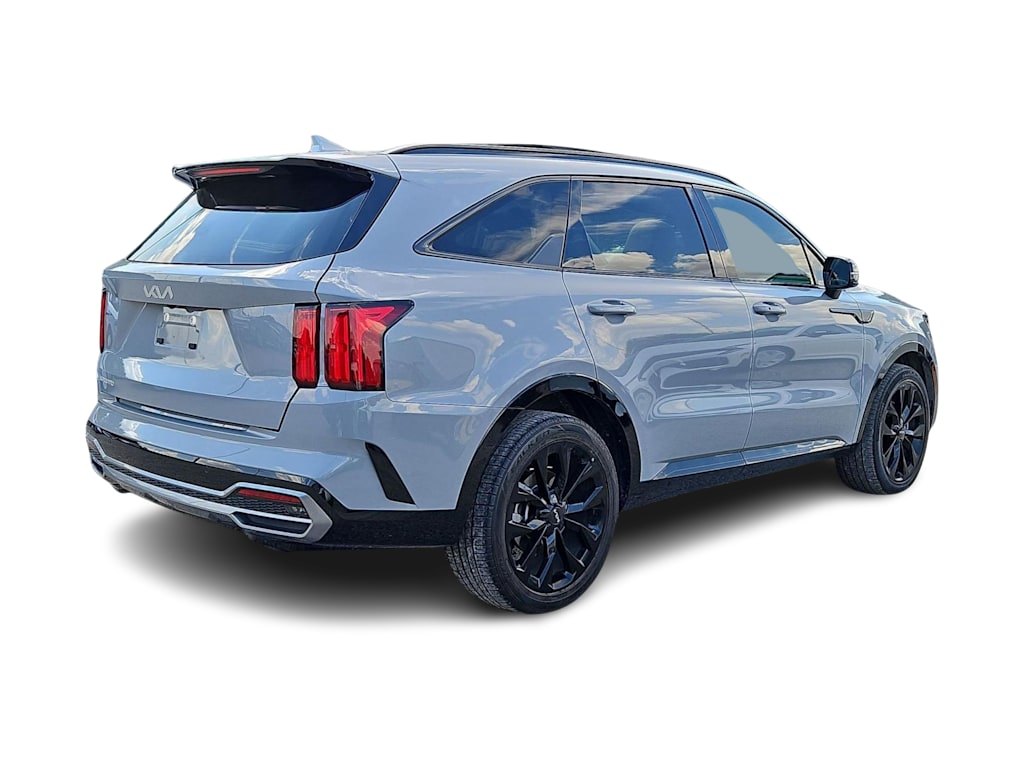 Thumbnail: 2023 Kia Sorento - 18
