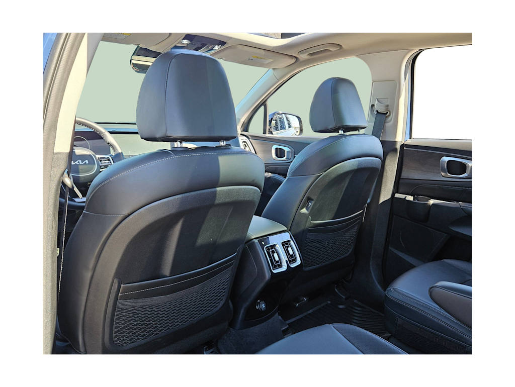 Thumbnail: 2024 Kia Sorento - 28