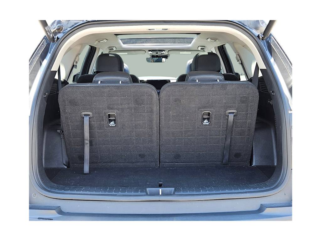 Thumbnail: 2022 Kia Sorento - 16