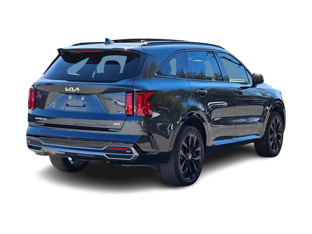 Thumbnail: 2023 Kia Sorento - 18