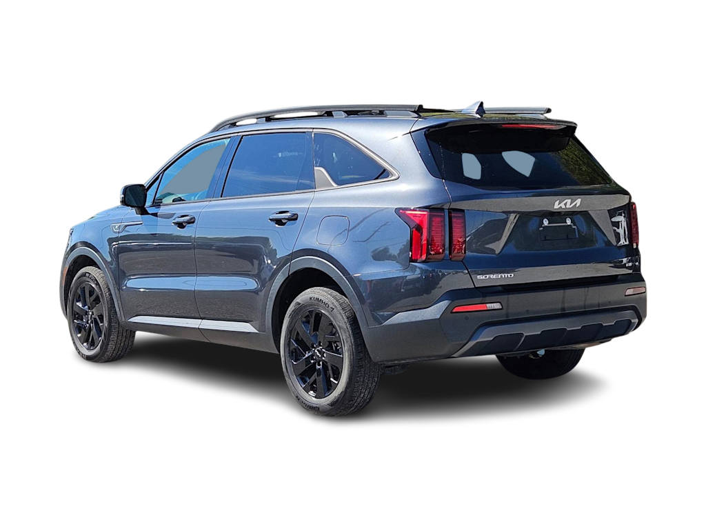 Thumbnail: 2023 Kia Sorento - 3