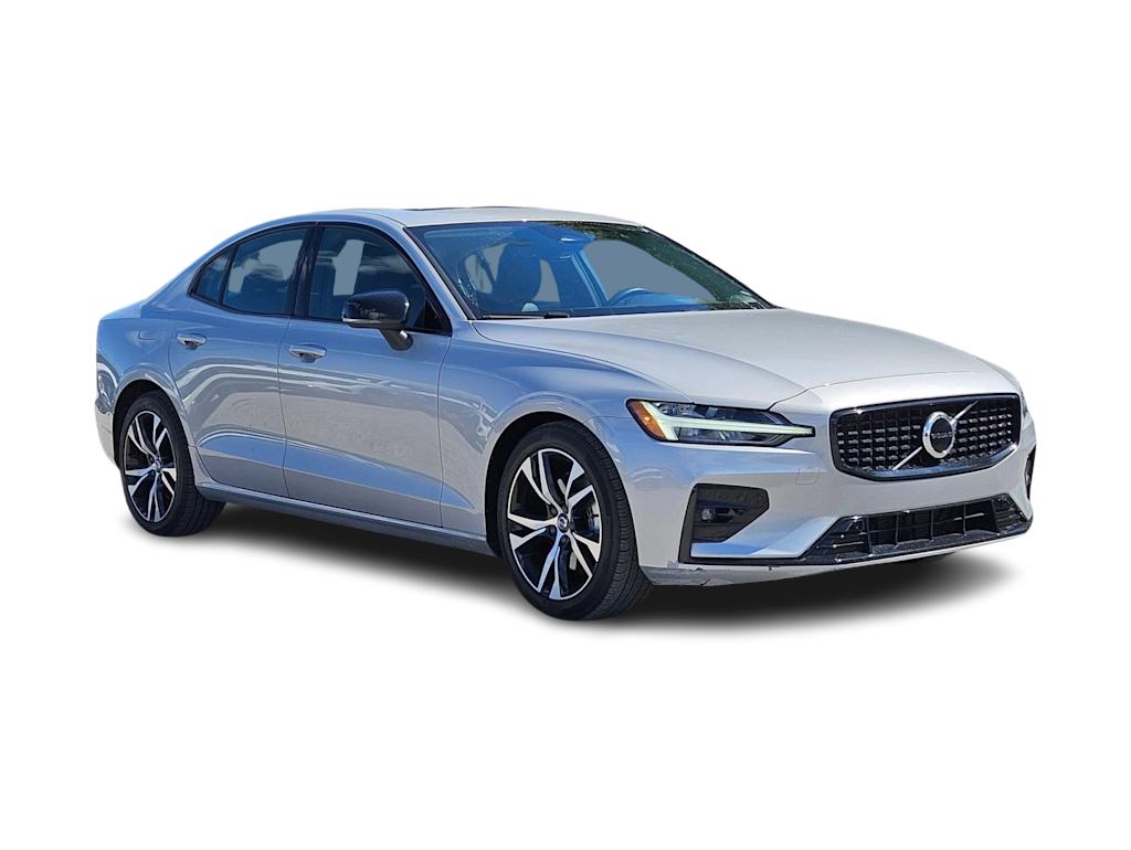 Thumbnail: 2024 Volvo S60 - 20