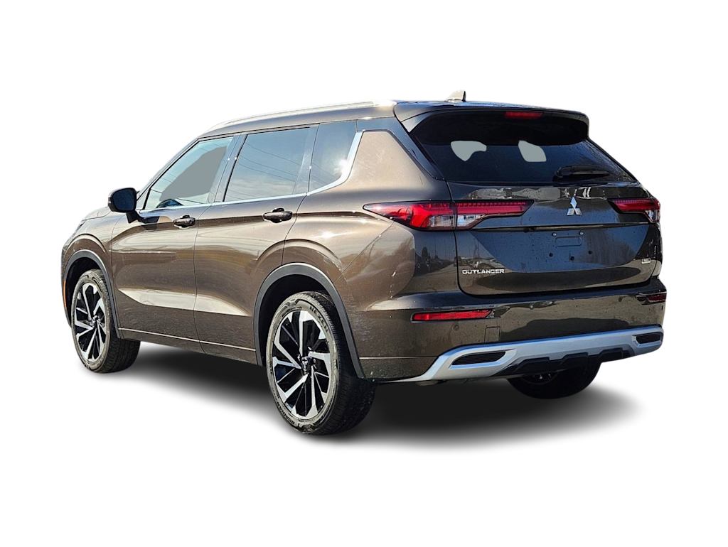 Thumbnail: 2022 Mitsubishi Outlander - 4