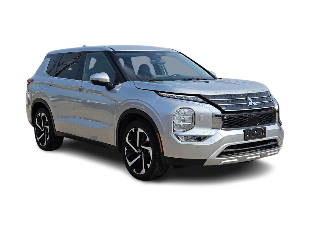 Thumbnail: 2022 Mitsubishi Outlander - 21