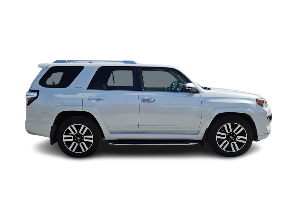 Thumbnail: 2021 Toyota 4Runner - 18