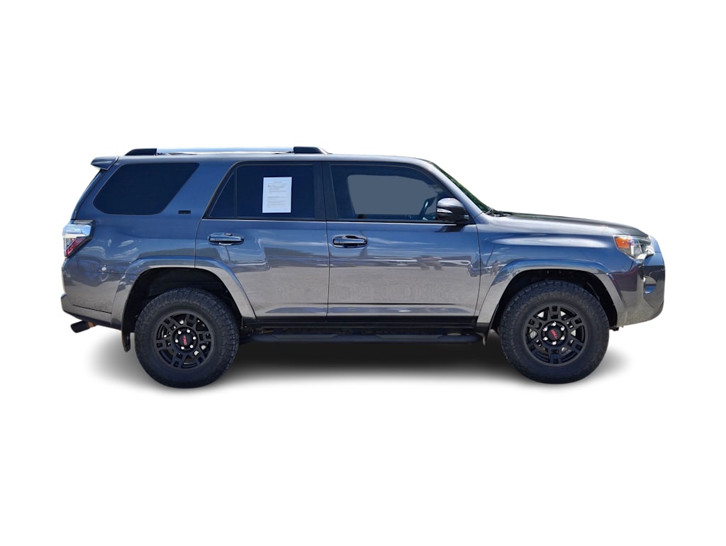 Thumbnail: 2023 Toyota 4Runner - 20