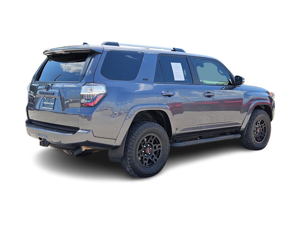 Thumbnail: 2023 Toyota 4Runner - 19