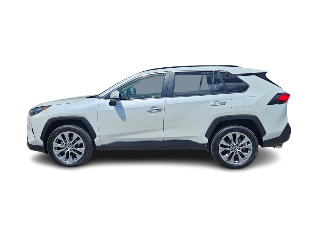 Thumbnail: 2022 Toyota RAV4 - 3