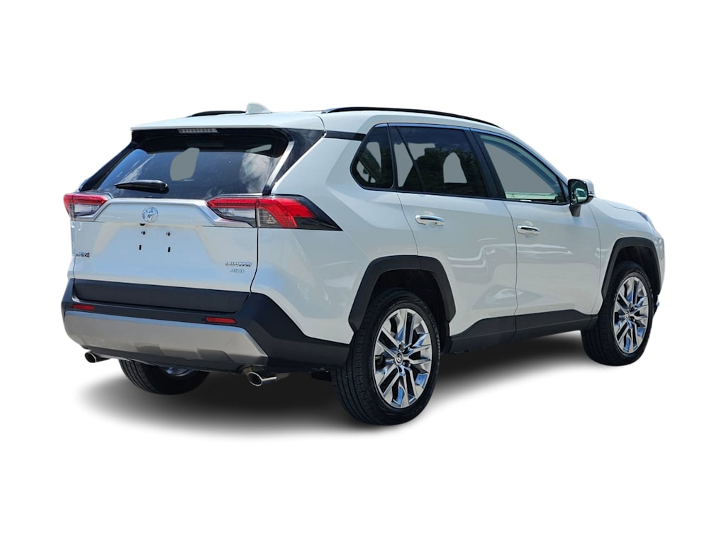 Thumbnail: 2022 Toyota RAV4 - 20