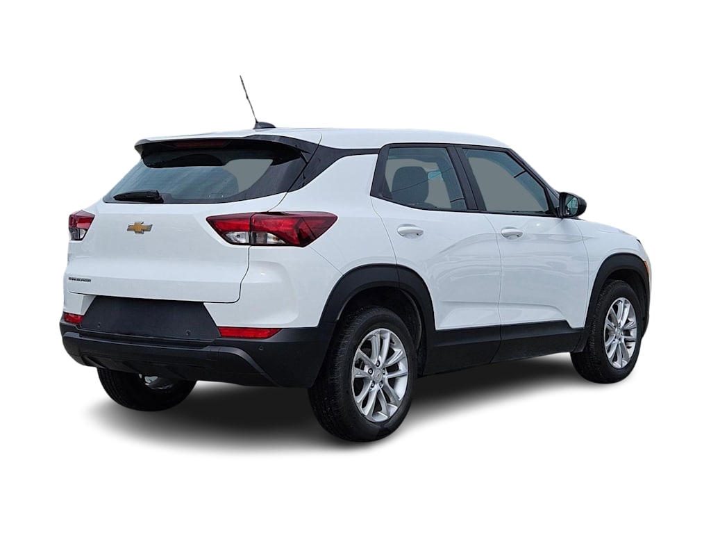 Thumbnail: 2024 Chevrolet TrailBlazer - 12