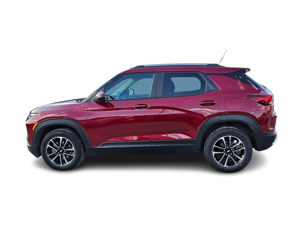 Thumbnail: 2025 Chevrolet TrailBlazer - 3
