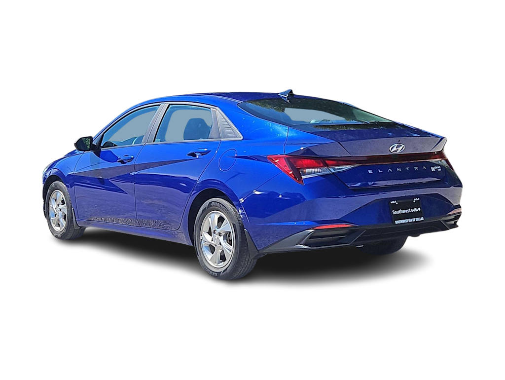 Thumbnail: 2023 Hyundai Elantra - 4