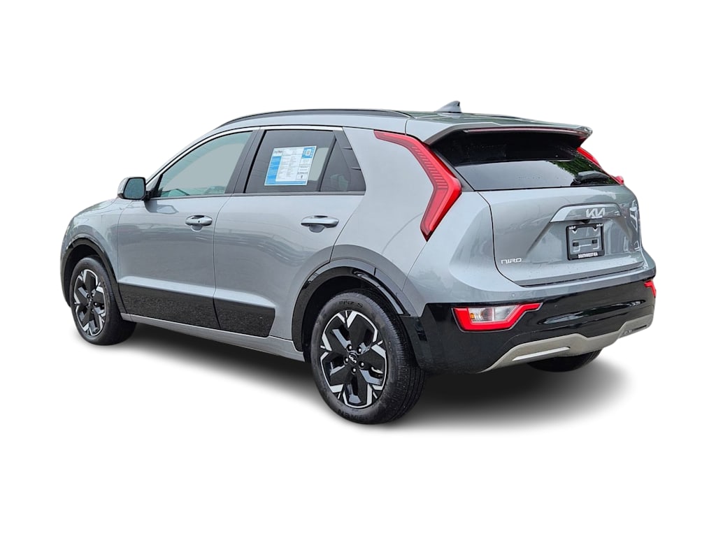 Thumbnail: 2024 Kia Niro - 4