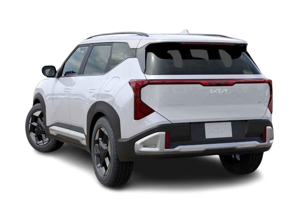 Thumbnail: 2027 Kia Seltos - 4
