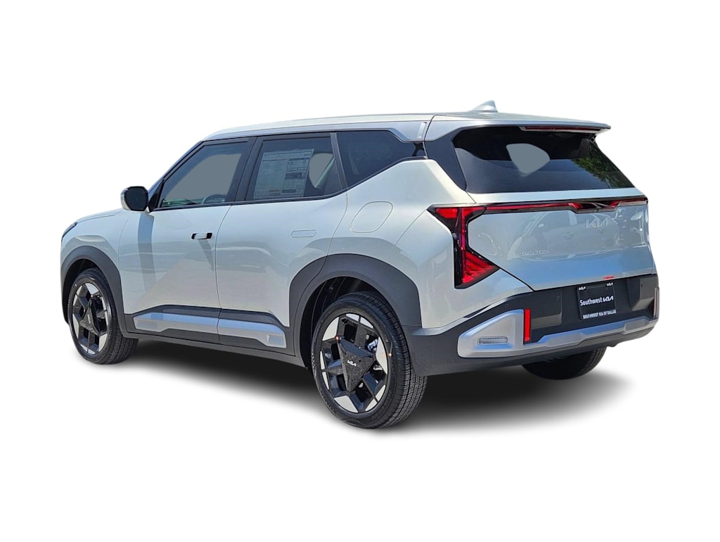 Thumbnail: 2027 Kia Seltos - 4