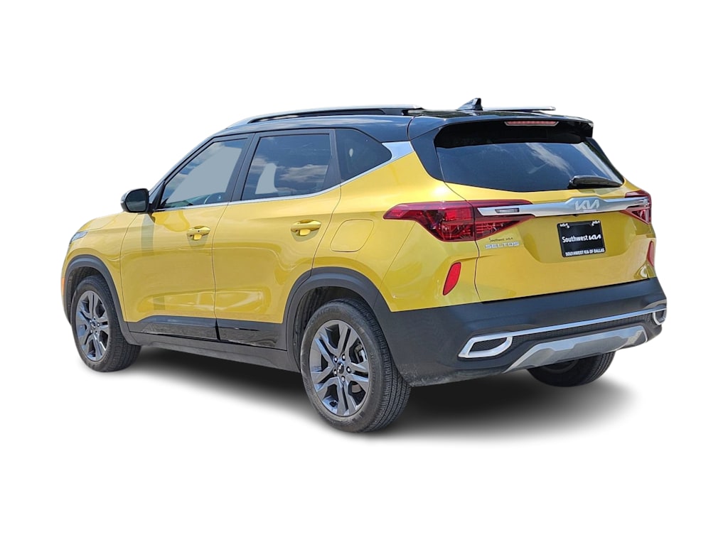 Thumbnail: 2023 Kia Seltos - 4