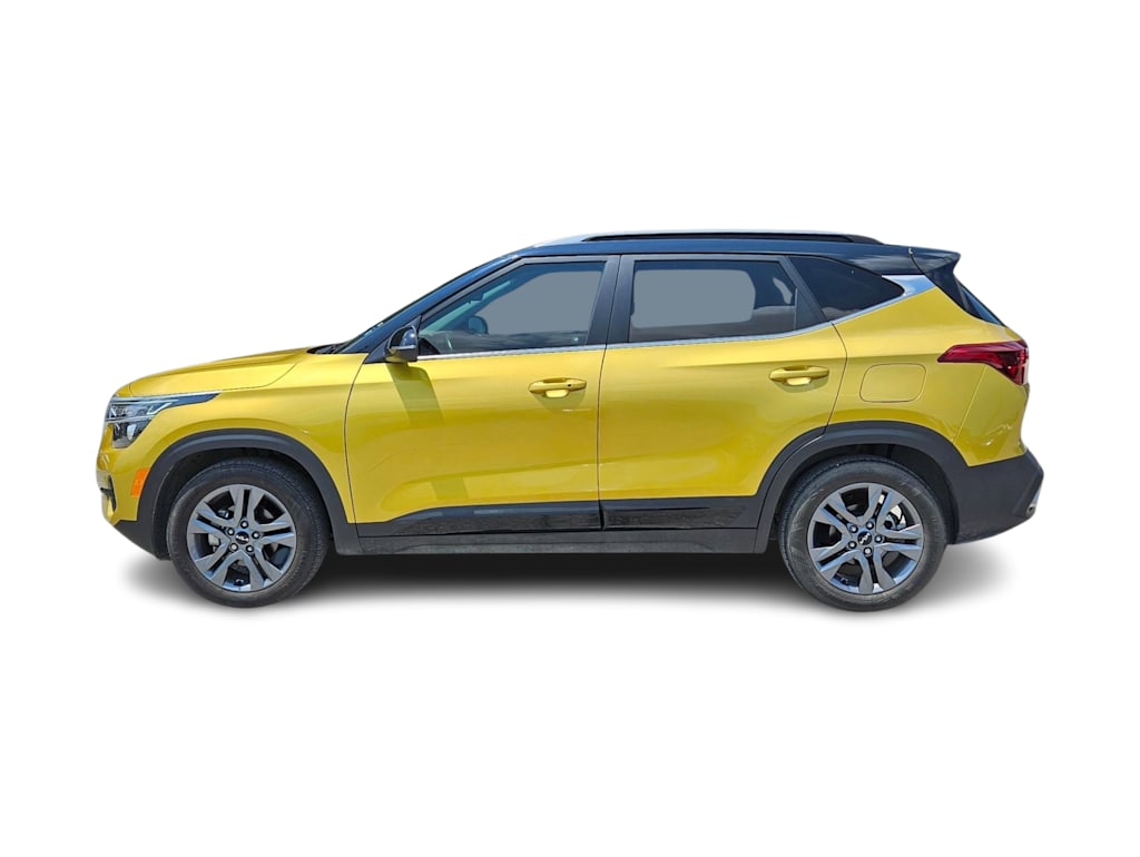Thumbnail: 2023 Kia Seltos - 3