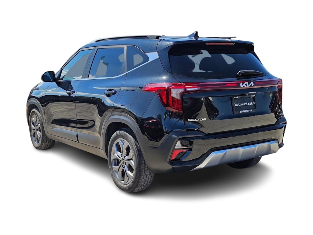 Thumbnail: 2024 Kia Seltos - 4