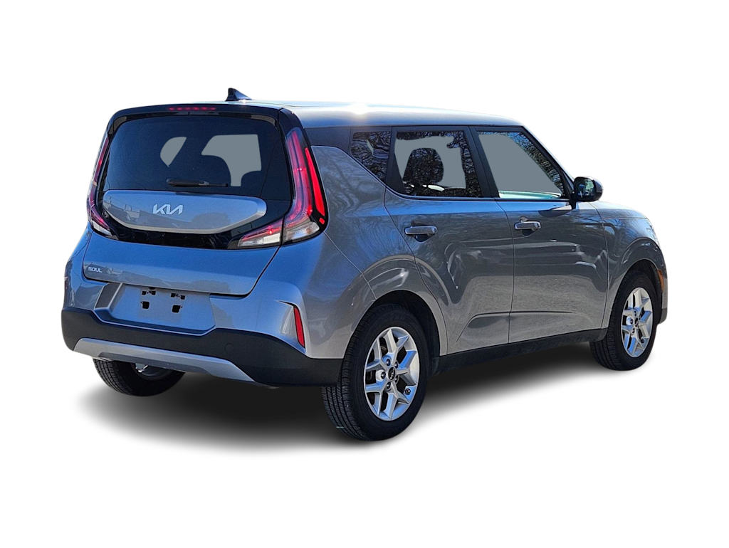 Thumbnail: 2023 Kia Soul - 17