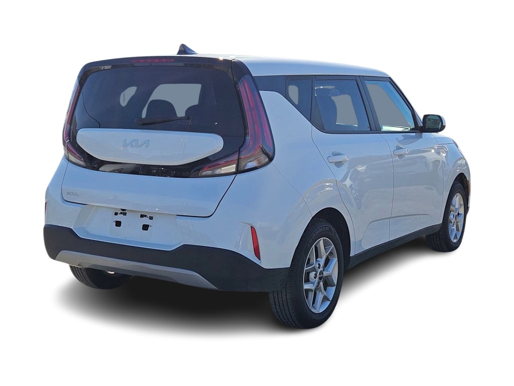 Thumbnail: 2024 Kia Soul - 17