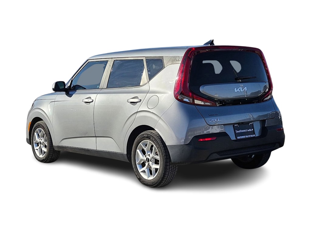Thumbnail: 2022 Kia Soul - 4