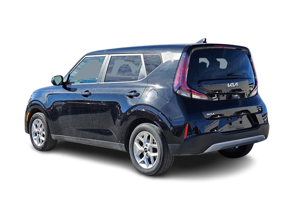 Thumbnail: 2024 Kia Soul - 4