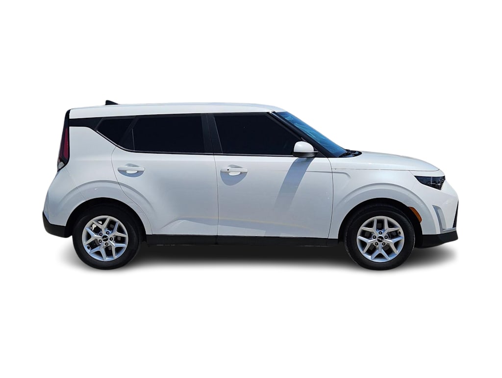 Thumbnail: 2023 Kia Soul - 20