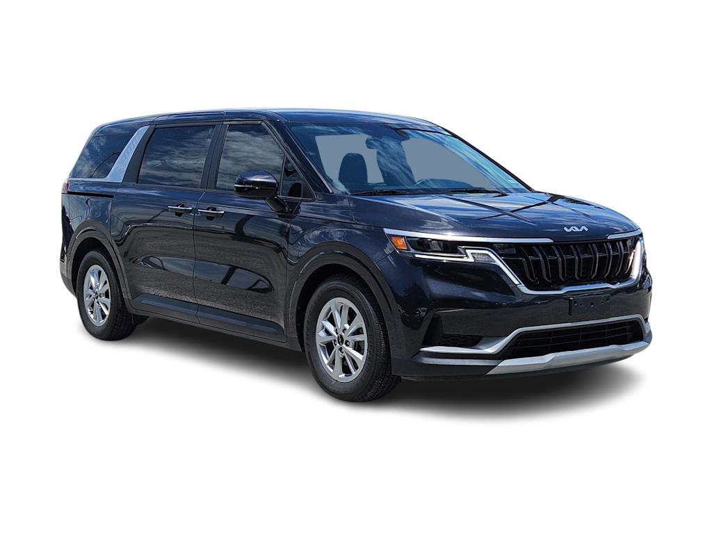 Thumbnail: 2023 Kia Carnival - 18
