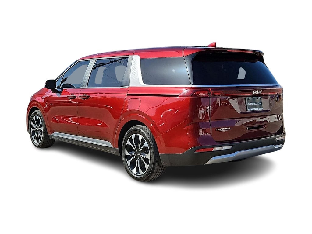 Thumbnail: 2023 Kia Carnival - 4