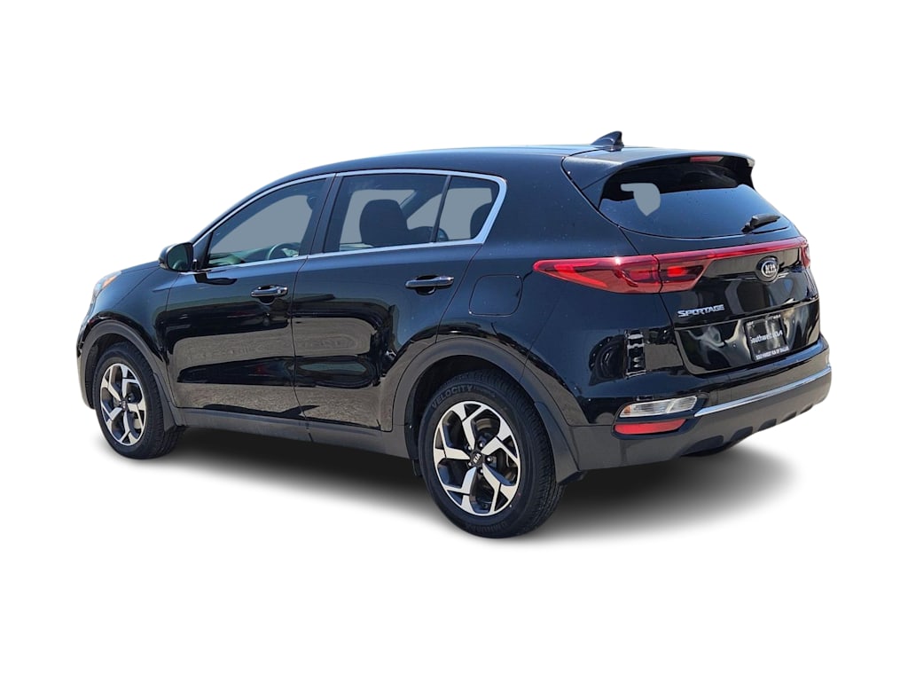 Thumbnail: 2022 Kia Sportage - 4