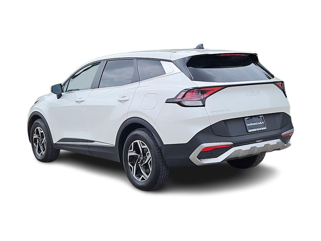 Thumbnail: 2024 Kia Sportage - 4
