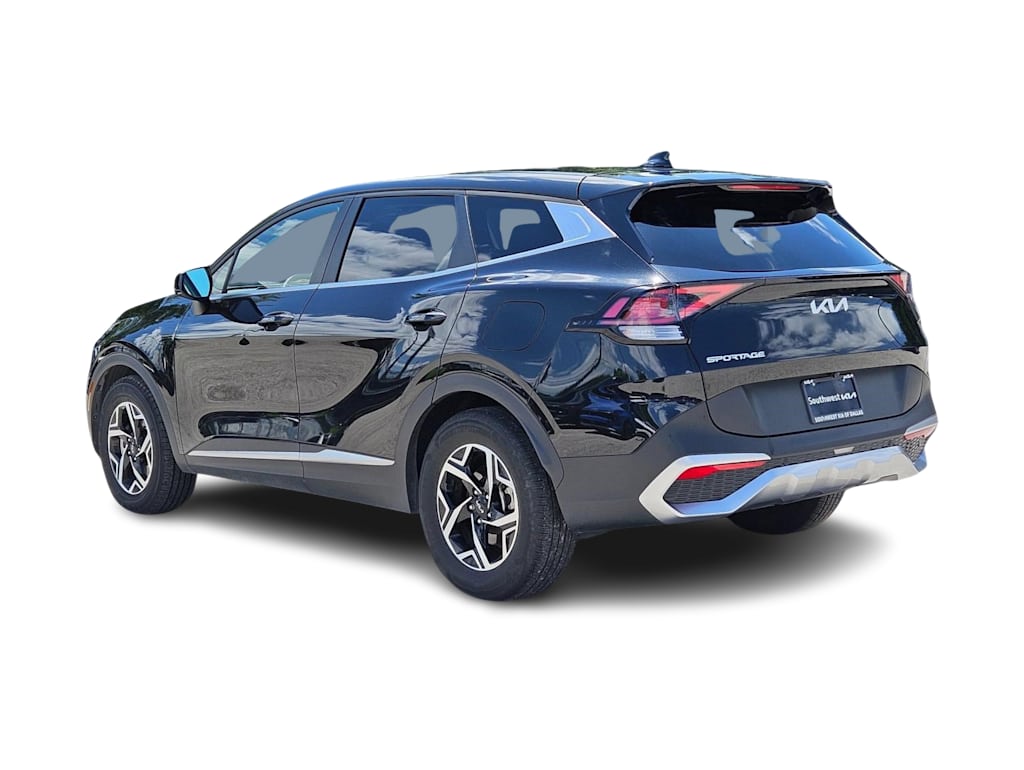 Thumbnail: 2024 Kia Sportage - 4