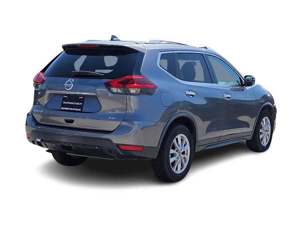 Thumbnail: 2018 Nissan Rogue - 17