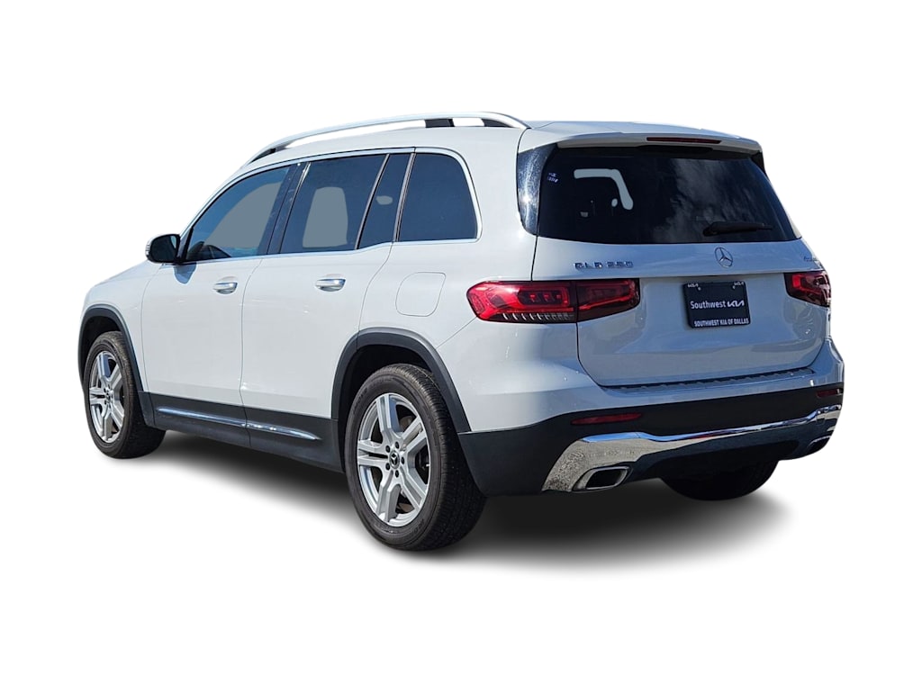 Thumbnail: 2023 Mercedes-Benz GLB - 4