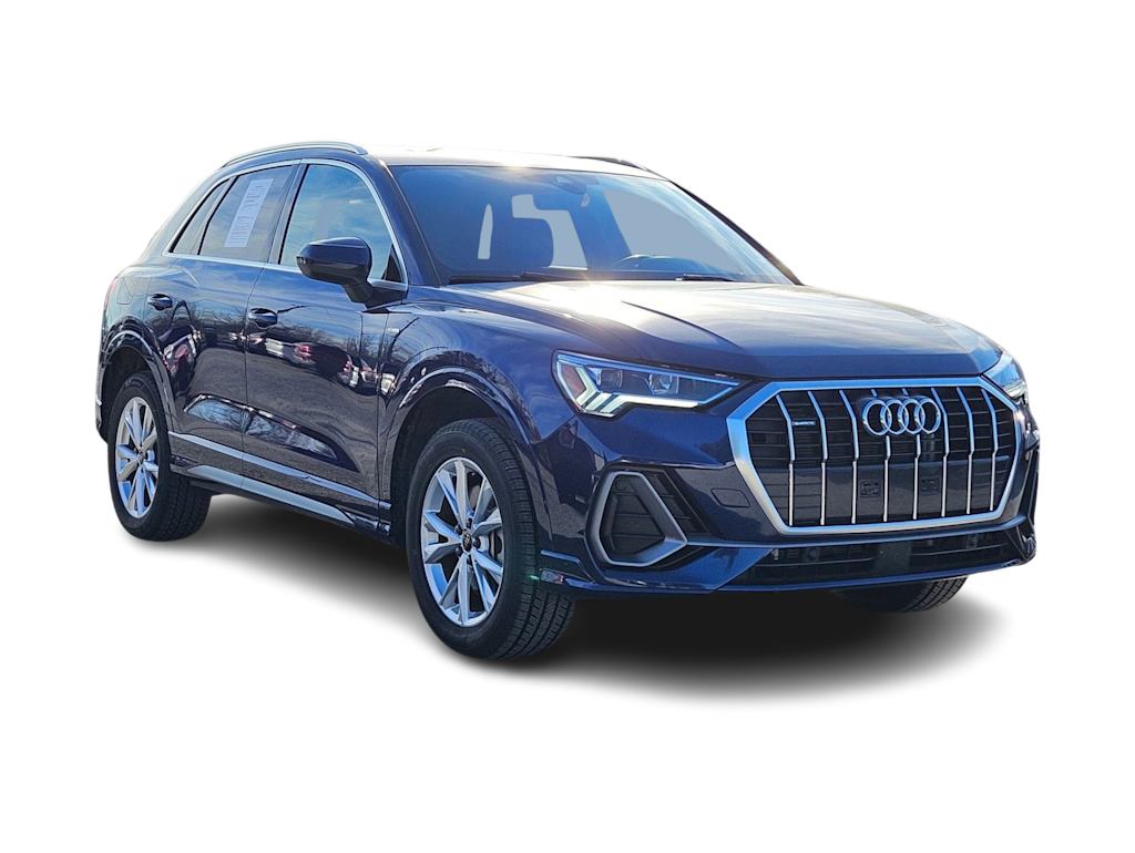 2023 Audi Q3 Premium 23