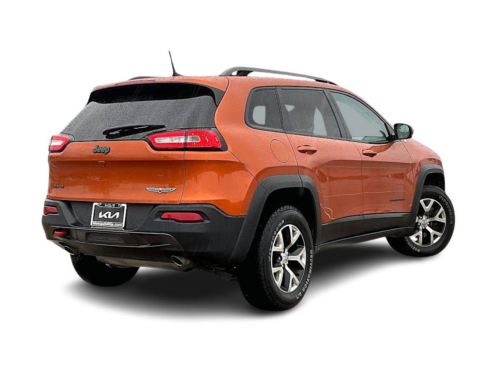 Thumbnail: 2016 Jeep Cherokee - 21