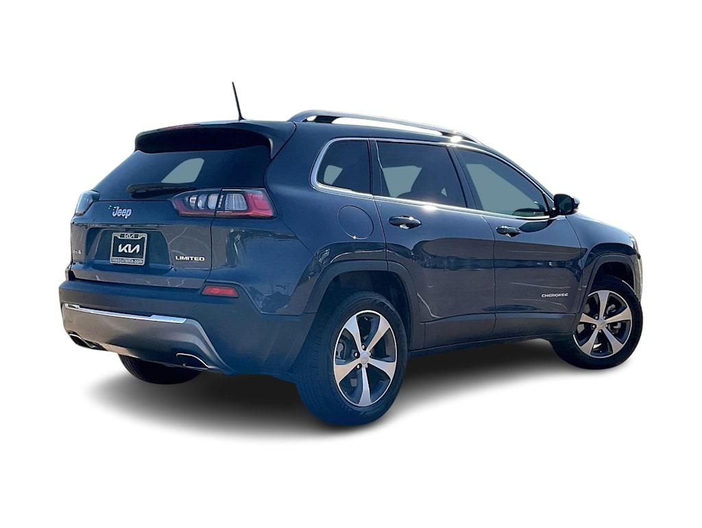 Thumbnail: 2021 Jeep Cherokee - 22