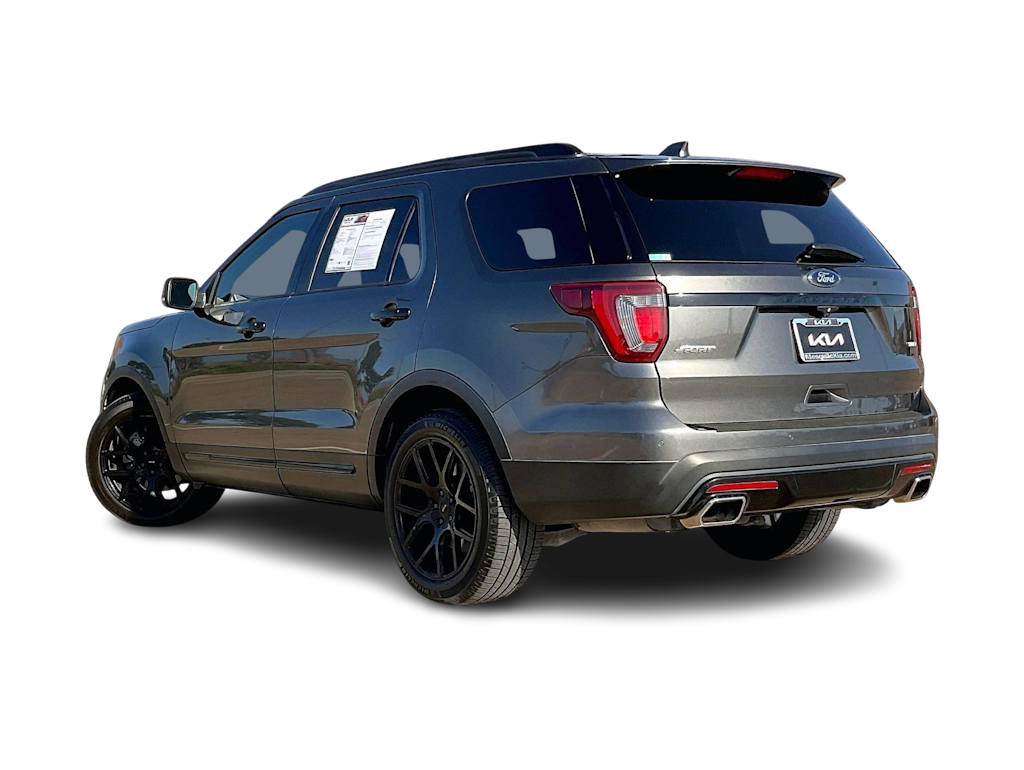 Thumbnail: 2017 Ford Explorer - 4
