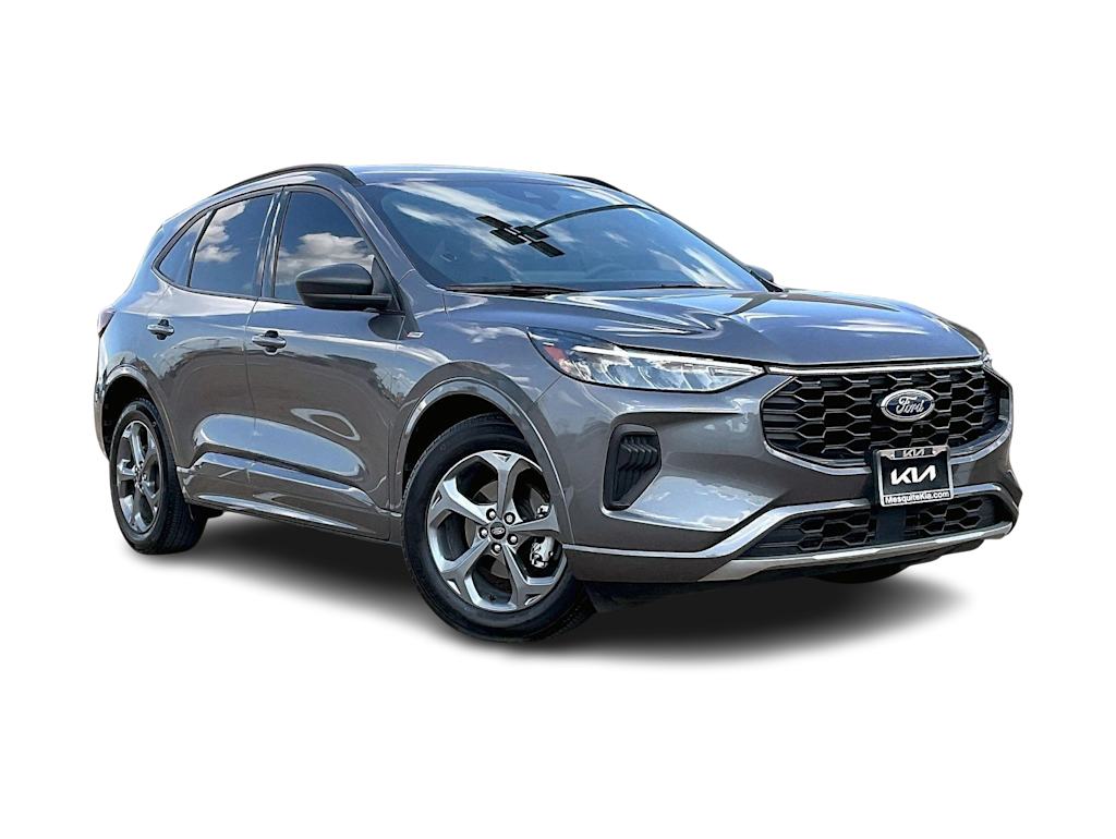 Thumbnail: 2023 Ford Escape - 22
