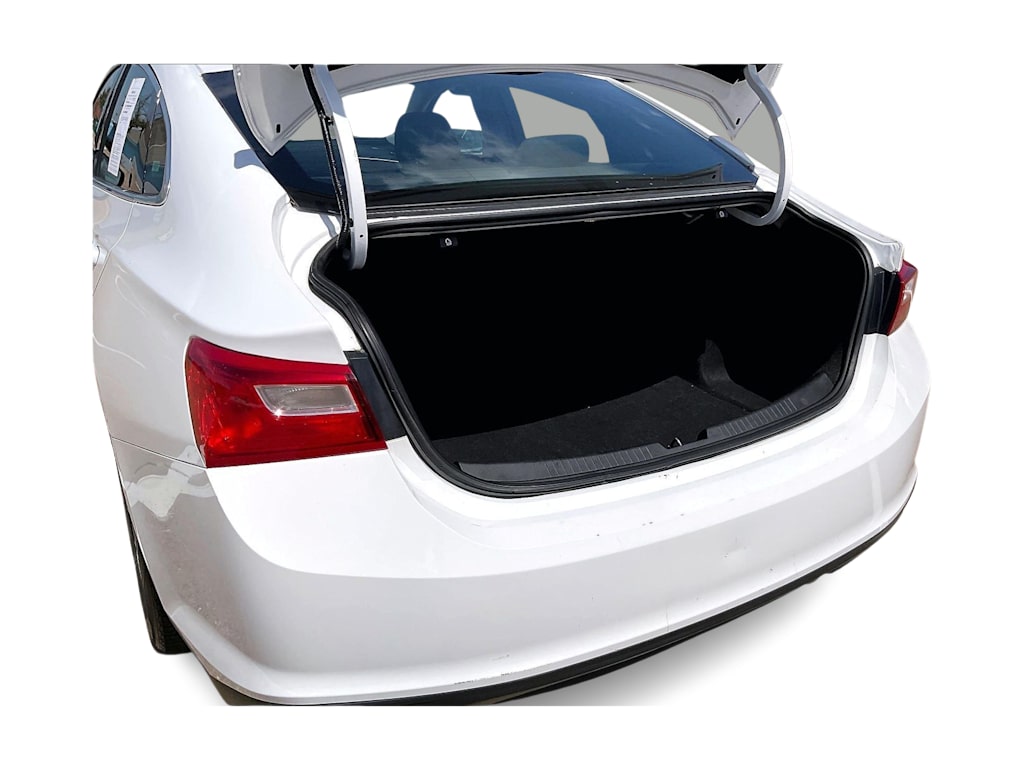 Thumbnail: 2023 Chevrolet Malibu - 17