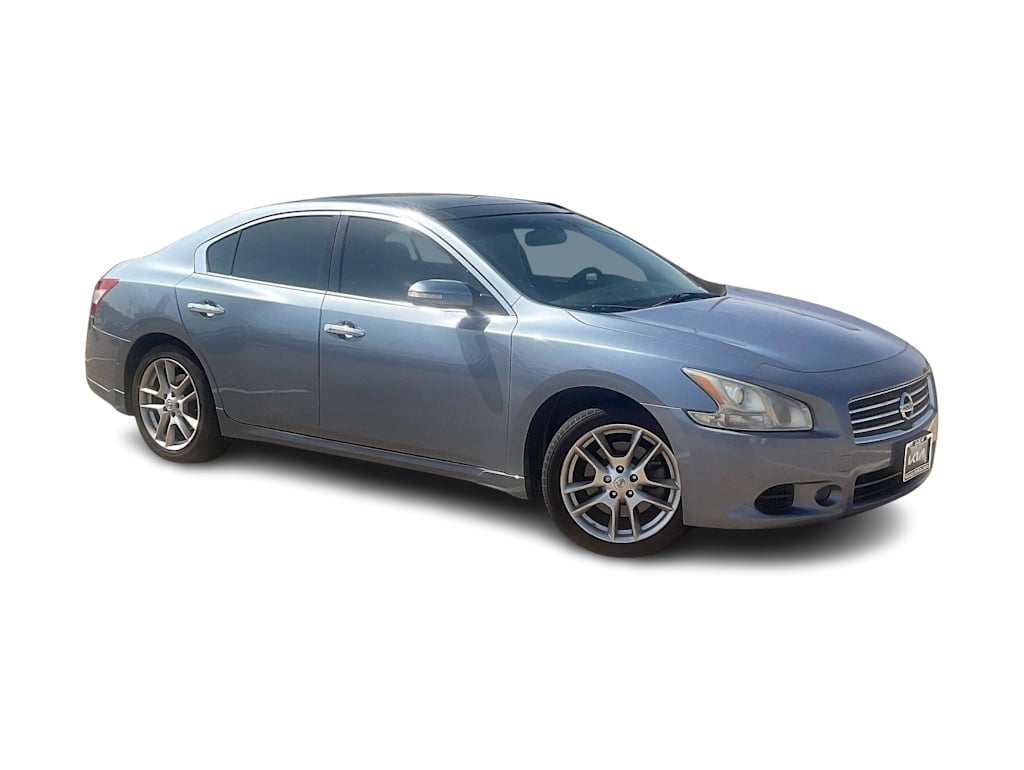 Thumbnail: 2011 Nissan Maxima - 21