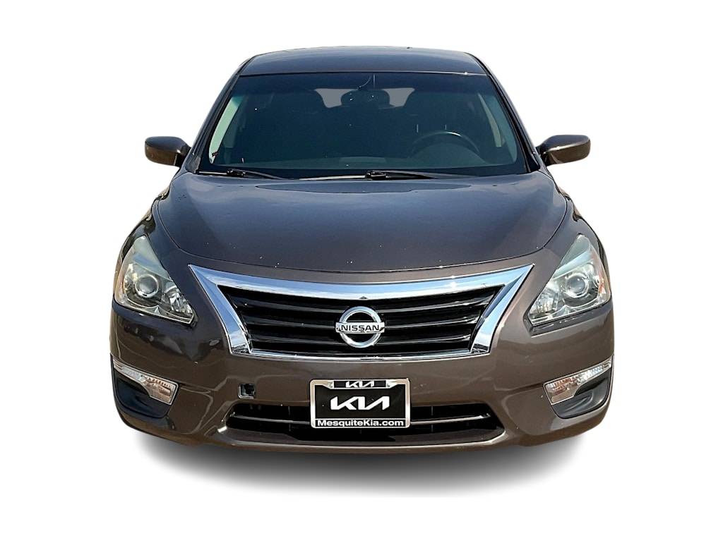 Thumbnail: 2013 Nissan Altima - 4