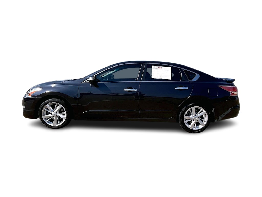 Thumbnail: 2015 Nissan Altima - 3