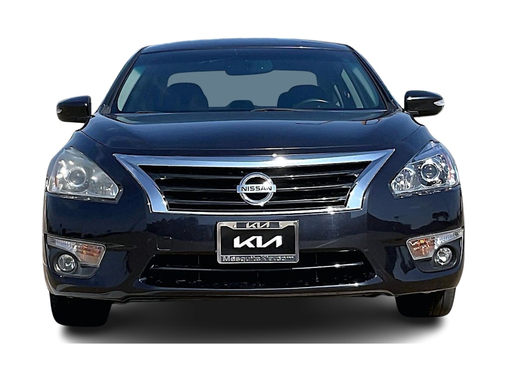 Thumbnail: 2015 Nissan Altima - 6