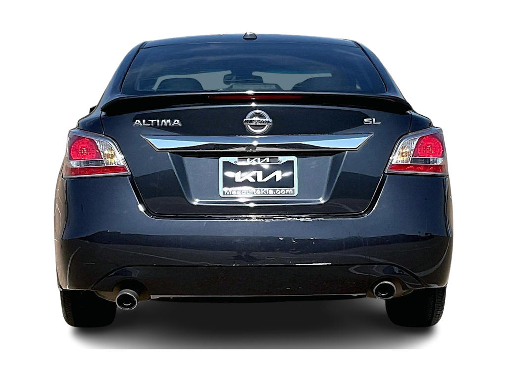 Thumbnail: 2015 Nissan Altima - 5