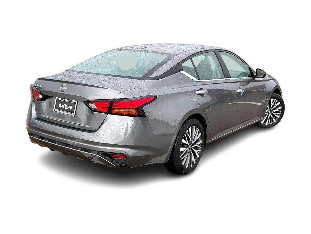 Thumbnail: 2025 Nissan Altima - 23
