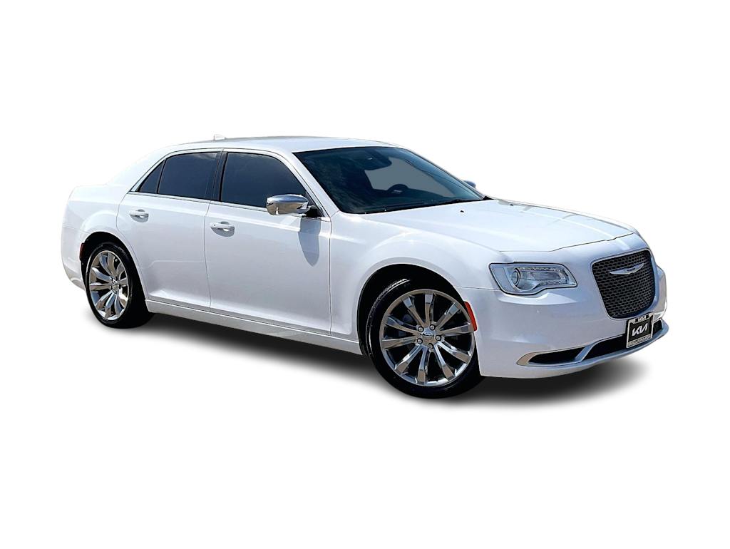 Thumbnail: 2018 Chrysler 300 - 20