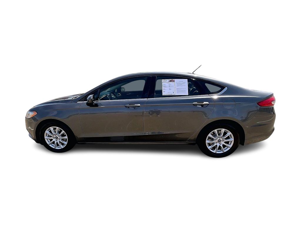 Thumbnail: 2017 Ford Fusion - 3