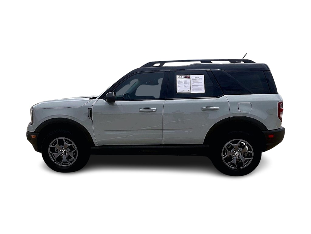 Thumbnail: 2022 Ford Bronco Sport - 3