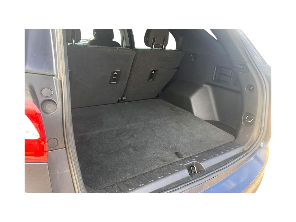 Thumbnail: 2018 Chevrolet Equinox - 16